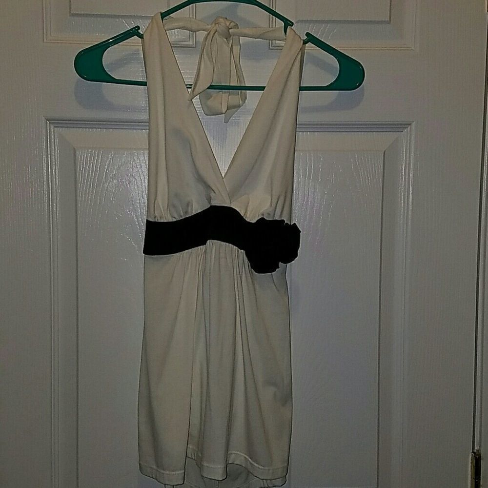 Studio Y off white brown top Sz. S NWT